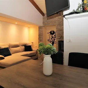 https://apartments-brcic.in-istria.net