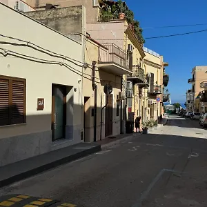 https://gra-suite-deluxe.sicilyhotelsitaly.net